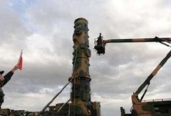 中国爆料最新武器,革命性军事技术引领未来战场