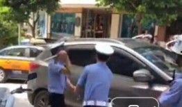 交警抓车爆料视频真实图片,惊险瞬间，违法行为曝光